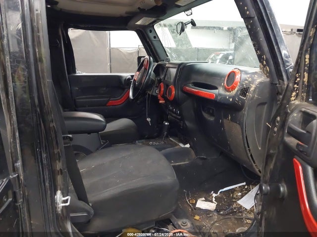 1C4BJWDG2EL305845 Jeep 2014