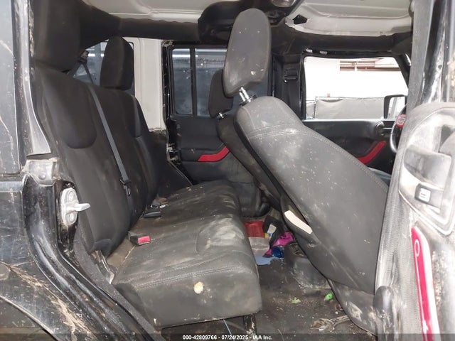 1C4BJWDG2EL305845 Jeep 2014