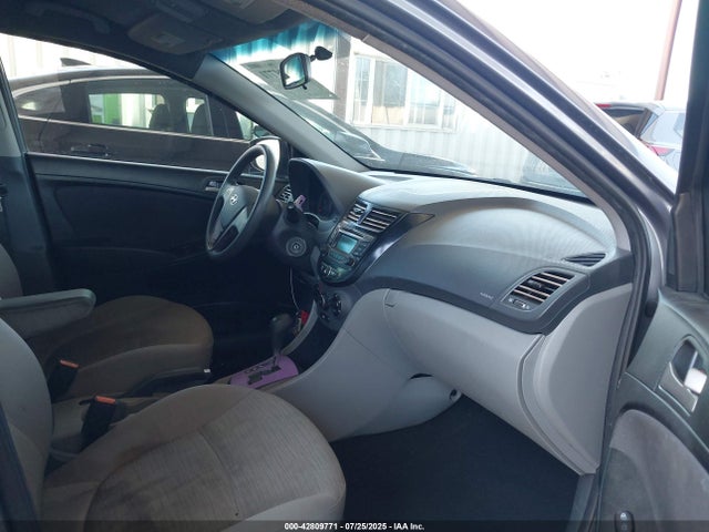 KMHCT4AE9HU315028 Hyundai 2017