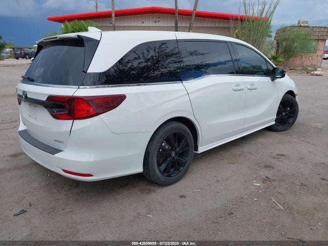 Honda j35y7 2024 5FNRL6H78RB005481 Image 4