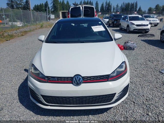 3VW4T7AU5FM000534 Volkswagen 2015