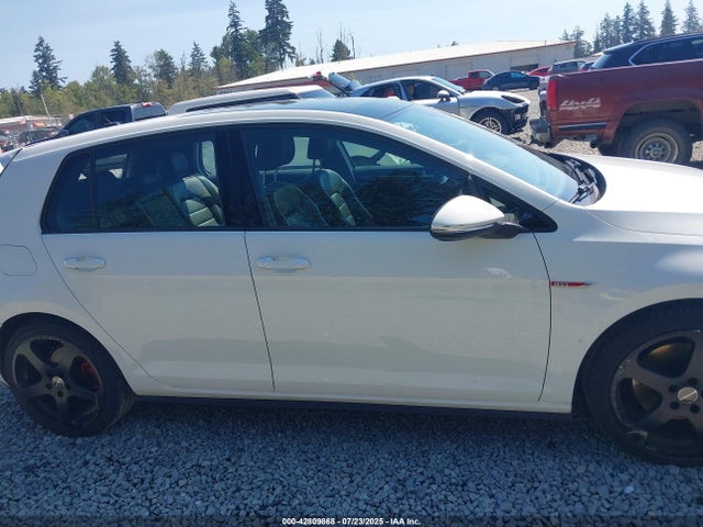 3VW4T7AU5FM000534 Volkswagen 2015