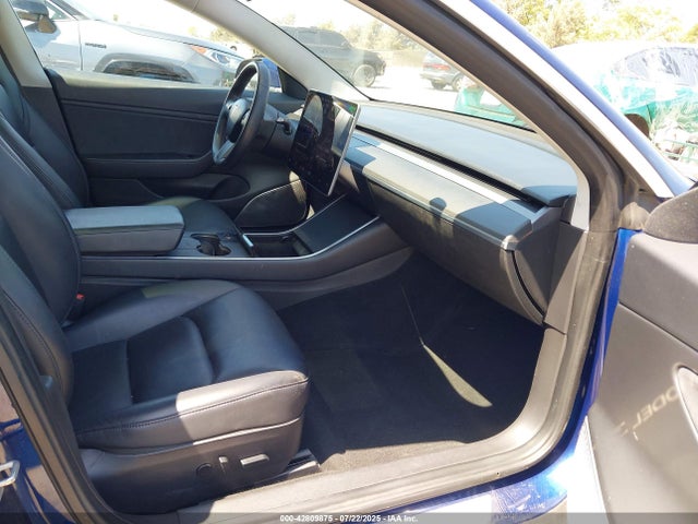 2018 TESLA MODEL 3 5YJ3E1EB1JF120293 Photo 4