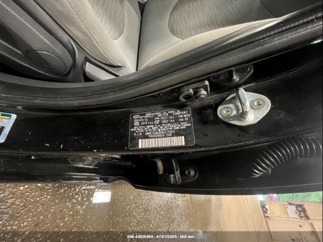 2017 HYUNDAI ACCENT KMHCT4AE6HU275801 Photo 8