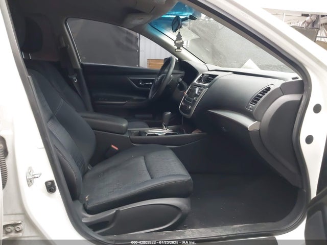 1N4AL3AP7GC195280 Nissan 2016
