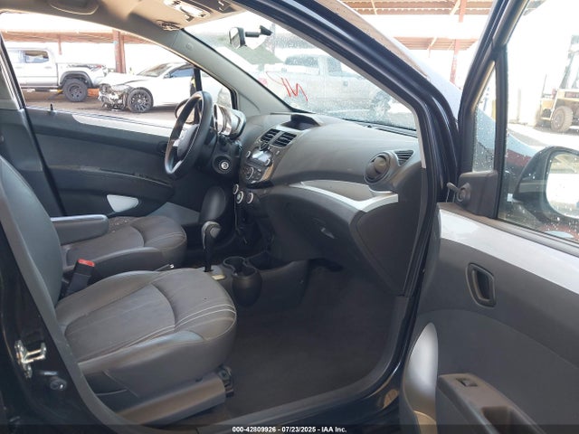 Chevrolet ll0 2014 KL8CB6S98EC523514 Image 5