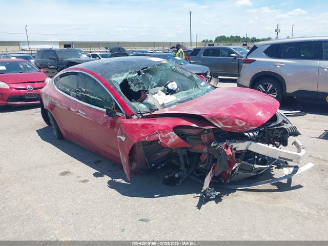 2019 TESLA MODEL 3 5YJ3E1EA3KF400578 Photo 0