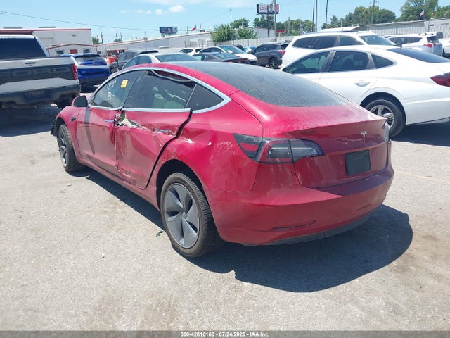 2019 TESLA MODEL 3 5YJ3E1EA3KF400578 Photo 2