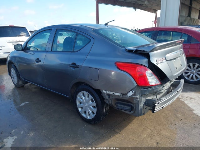 3N1CN7AP0HL891198 Nissan 2017