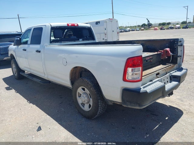 3C6UR5HJ9RG225972 RAM 2024