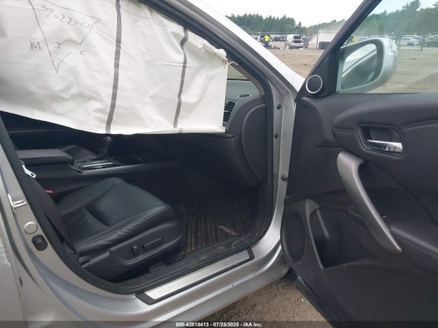 Acura j35z2 2014 5J8TB4H55EL012103 Image 5