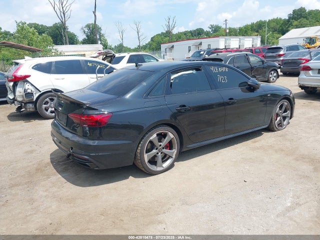 2022 AUDI A4 WAUEAAF49NA016232 Photo 3