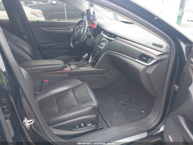 2G61M5S33K9151049 Cadillac lfx - sidi: spark ignited direct injection, vvt: variable valve timing, e85 max, alum