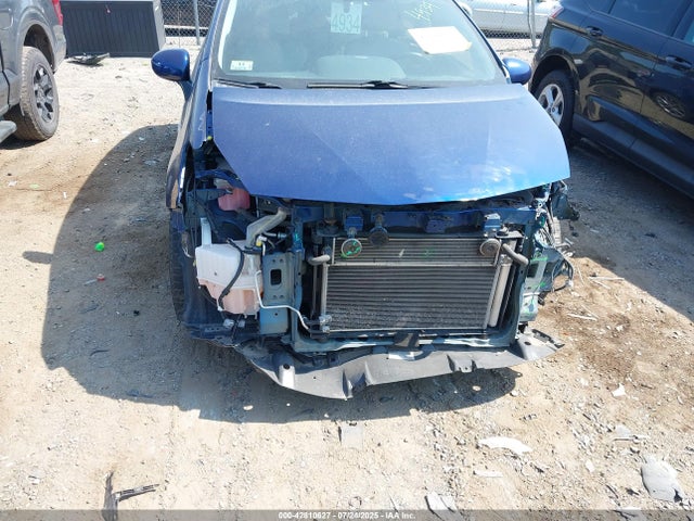 JTDZN3EU8GJ055175 Toyota 2zr-fxe, 5jm