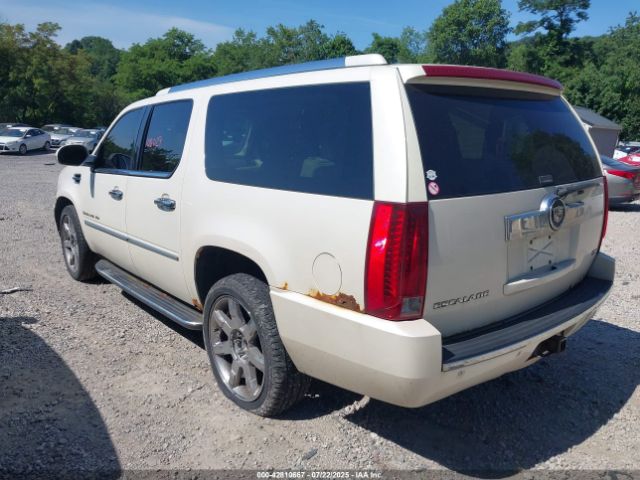 2007 CADILLAC ESCALADE ESV 1GYFK66897R226123 Photo 2