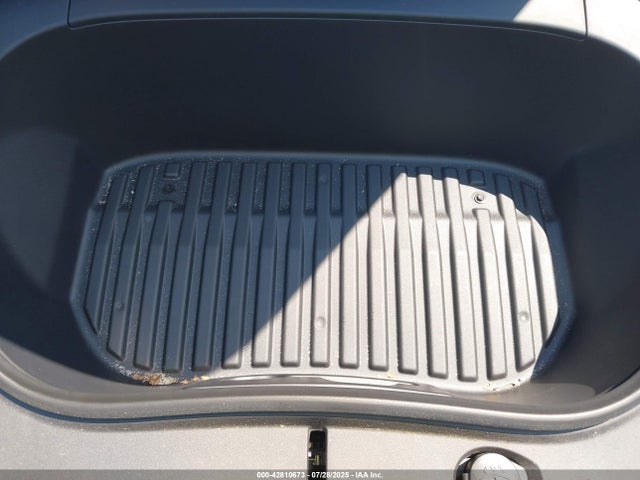 2024 TESLA MODEL 3 5YJ3E1EA4RF767337 Photo 9