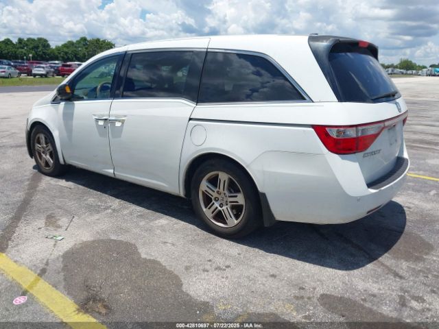2011 HONDA ODYSSEY 5FNRL5H98BB051023 Photo 2