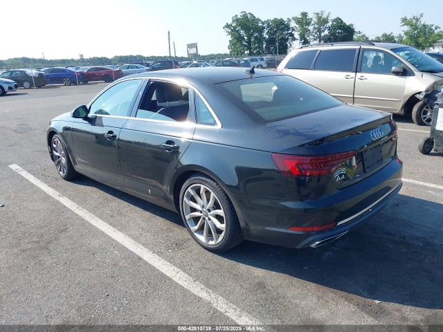 2019 AUDI A4 WAUGMAF47KA081530 Photo 2