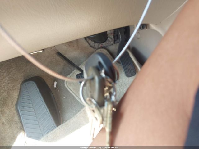 2010 TOYOTA SIENNA 5TDYK4CC1AS296946 Photo 10
