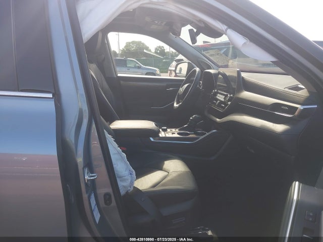 5TDDZRBH3NS247774 Toyota 2gr-fks