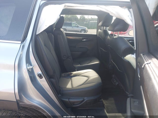 5TDDZRBH3NS247774 Toyota 2gr-fks