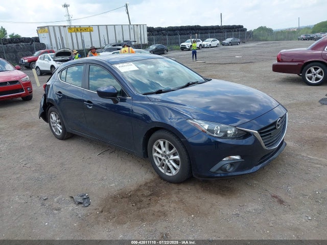 3MZBM1M76GM260935 auction archive image