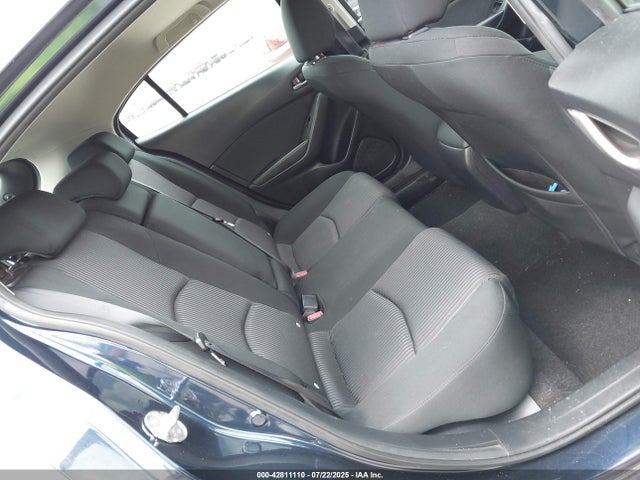 3MZBM1M76GM260935 Mazda pe