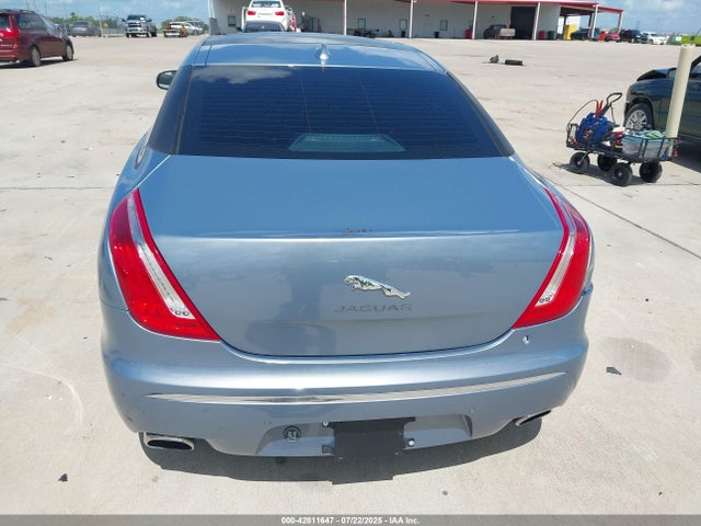 SAJWA2GZ6E8V65659 Jaguar s/c ulev