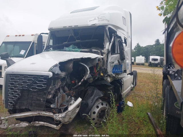 Volvo d13 2020 4V4NC9EH1LN229248 Image 11