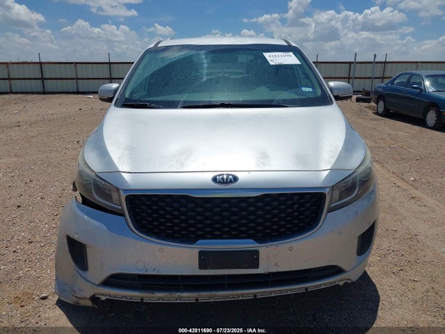 KIA Sedona 2017 KNDMB5C18H6251872 Image 12