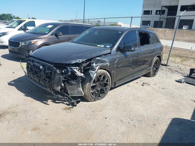 2025 AUDI SQ7 WA1AWBF76SD003154 Photo 1