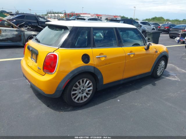 2016 MINI HARDTOP WMWXU1C59G2D08475 Photo 3