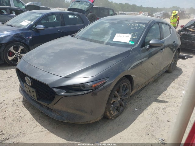 Продаж на аукціоні авто 2022 Mazda Mazda3 Hatchback Premium, vin: JM1BPBML0N1522083, номер лоту: 42811789