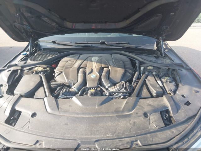2017 BMW 750I WBA7F2C55HG421227 Photo 9