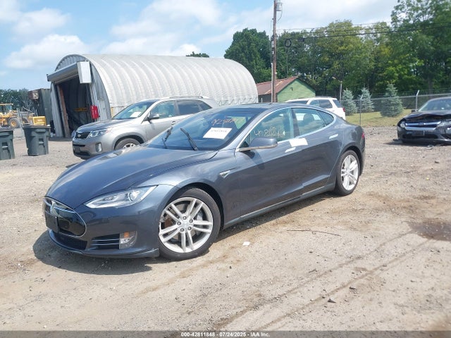2015 TESLA MODEL S 5YJSA1E25FF104709 Photo 1