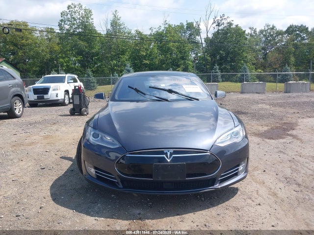 2015 TESLA MODEL S 5YJSA1E25FF104709 Photo 5