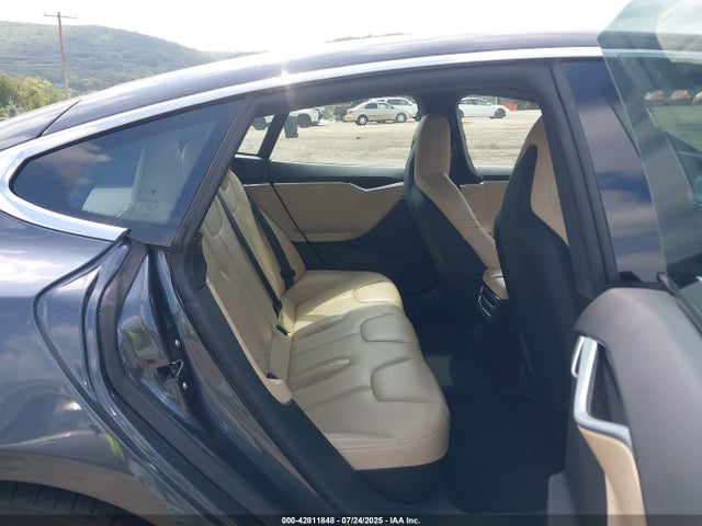 2015 TESLA MODEL S 5YJSA1E25FF104709 Photo 7