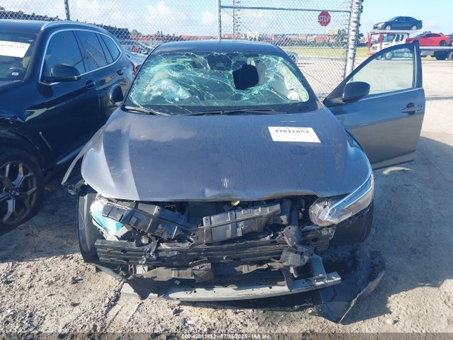 3N1AB8DV1NY231301 Nissan Sentra