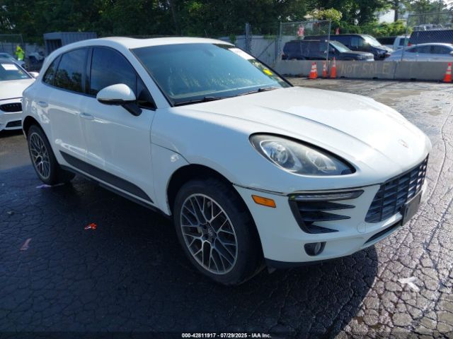 2015 PORSCHE MACAN WP1AB2A54FLB51658 Photo 0