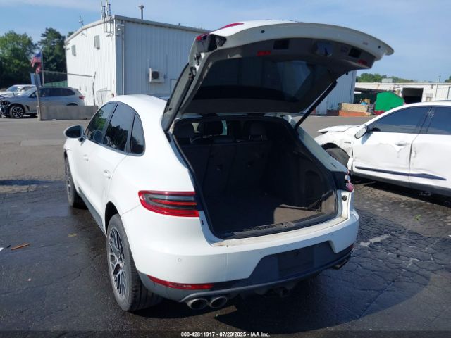 2015 PORSCHE MACAN WP1AB2A54FLB51658 Photo 2
