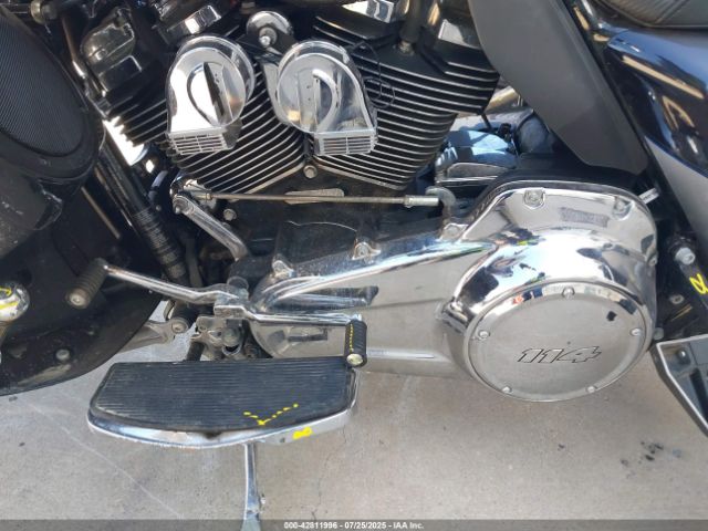 2019 HARLEY-DAVIDSON FLTRU 1HD1KGF13KB640829 Photo 8