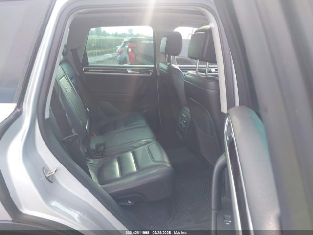 2013 VOLKSWAGEN TOUAREG WVGEP9BP7DD005836 Photo 7