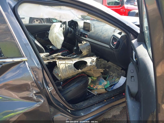 42812018 :رقم المزاد ، JM1BM1W30F1237398 vin ، 2015 Mazda Mazda3 S Grand Touring مزاد بيع
