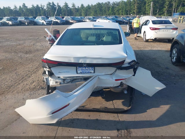 1HGCY1F35PA000613 Honda l15be