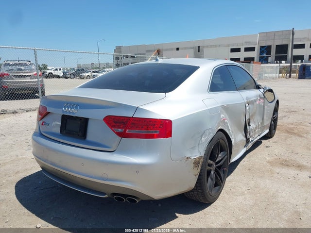 2011 AUDI S5 WAUVVAFR6BA065285 Photo 3