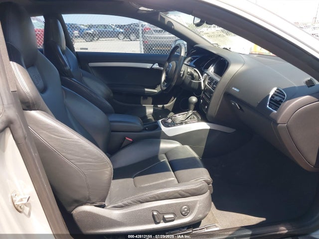 2011 AUDI S5 WAUVVAFR6BA065285 Photo 4