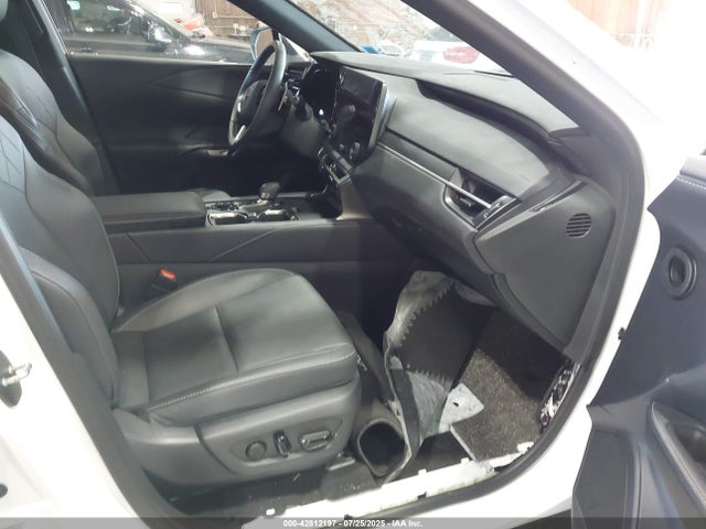 2T2BBMCA0PC001997 Lexus a25a-fxs, 5nm+4nm