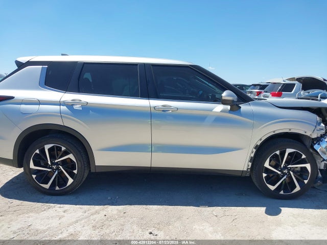 JA4J4TA88NZ075881 Mitsubishi Outlander
