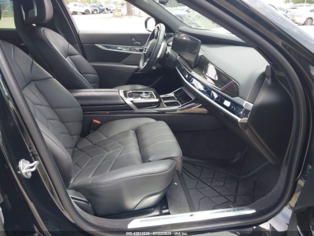 2024 BMW 740 WBA33EH00RCS50112 Photo 4