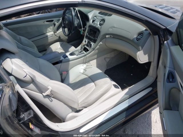2005 MERCEDES-BENZ SL 55 AMG WDBSK74F85F101039 Photo 4